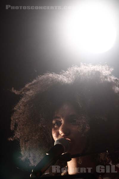 IBEYI - 2015-07-01 - PARIS - Philharmonie de Paris 2 - 